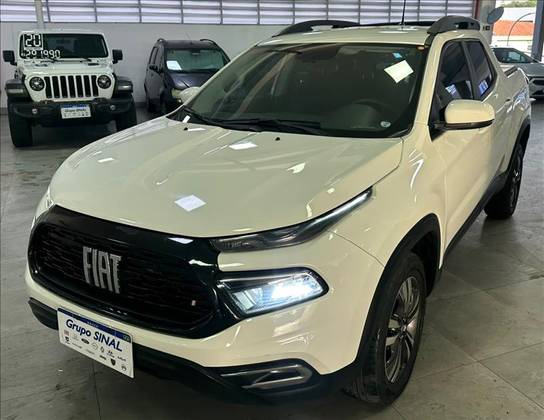 FIAT TORO 1.3 TURBO 270 FLEX FREEDOM AT6 FIAT TORO 1.3 TURBO 270 FLEX FREEDOM AT6